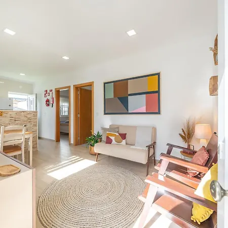 Assenta House - T2 * São Pedro da Cadeira