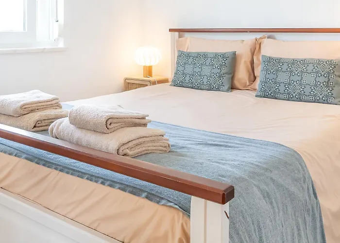 Assenta House - T2 بيت للعطل