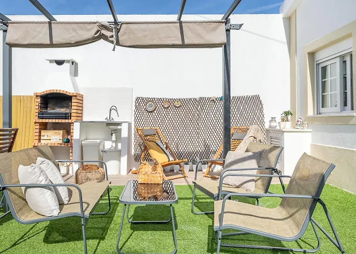 Assenta House - T2 بيت للعطل